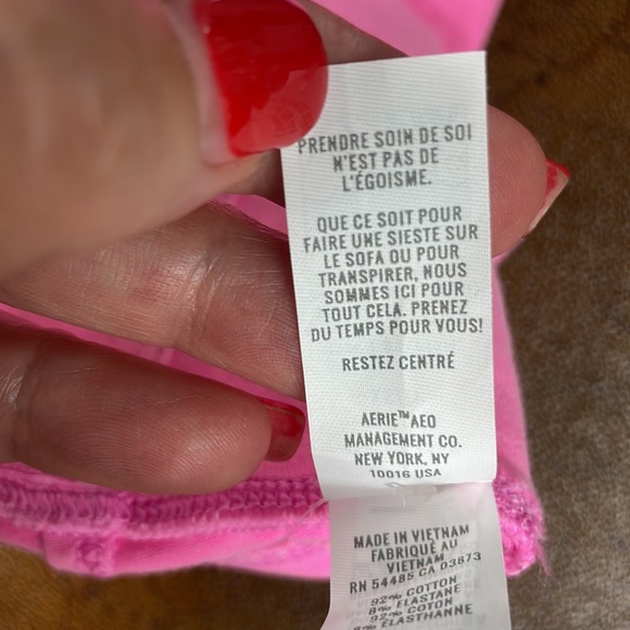 Offline by Aerie OG Shortie. SZ:XS. NWT. - Picture 10 of 14